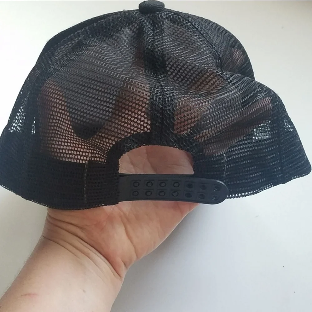 World Cyber Arena | Black cap with back mesh and adjustable snapback